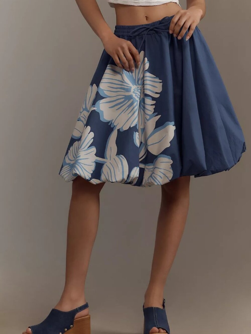 Maeve Drawstring Knee-Length Bubble Skirt Size Medium - Picture 3 of 10